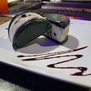 Meet your Posher, Aaren